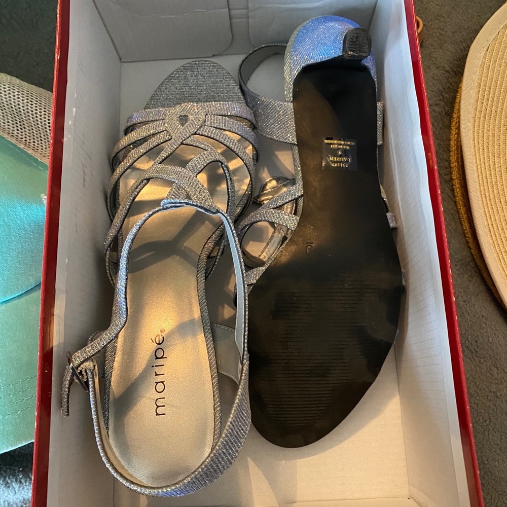 Formal shoes.